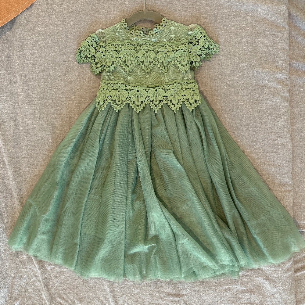 Tulle and lace flower girl dress